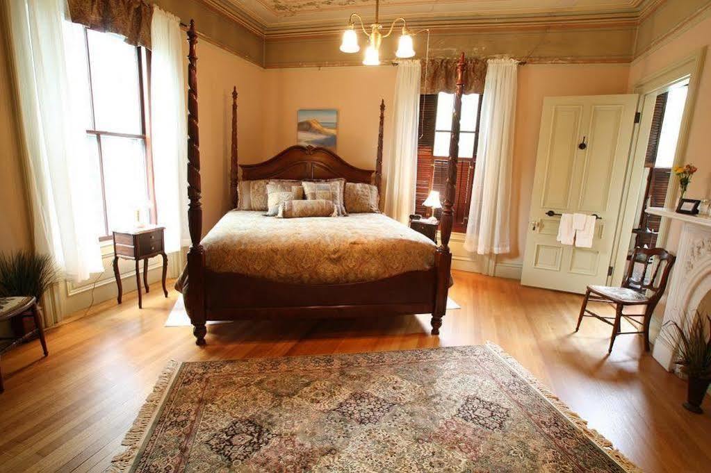 Proctor Mansion Inn Wrentham Eksteriør bilde